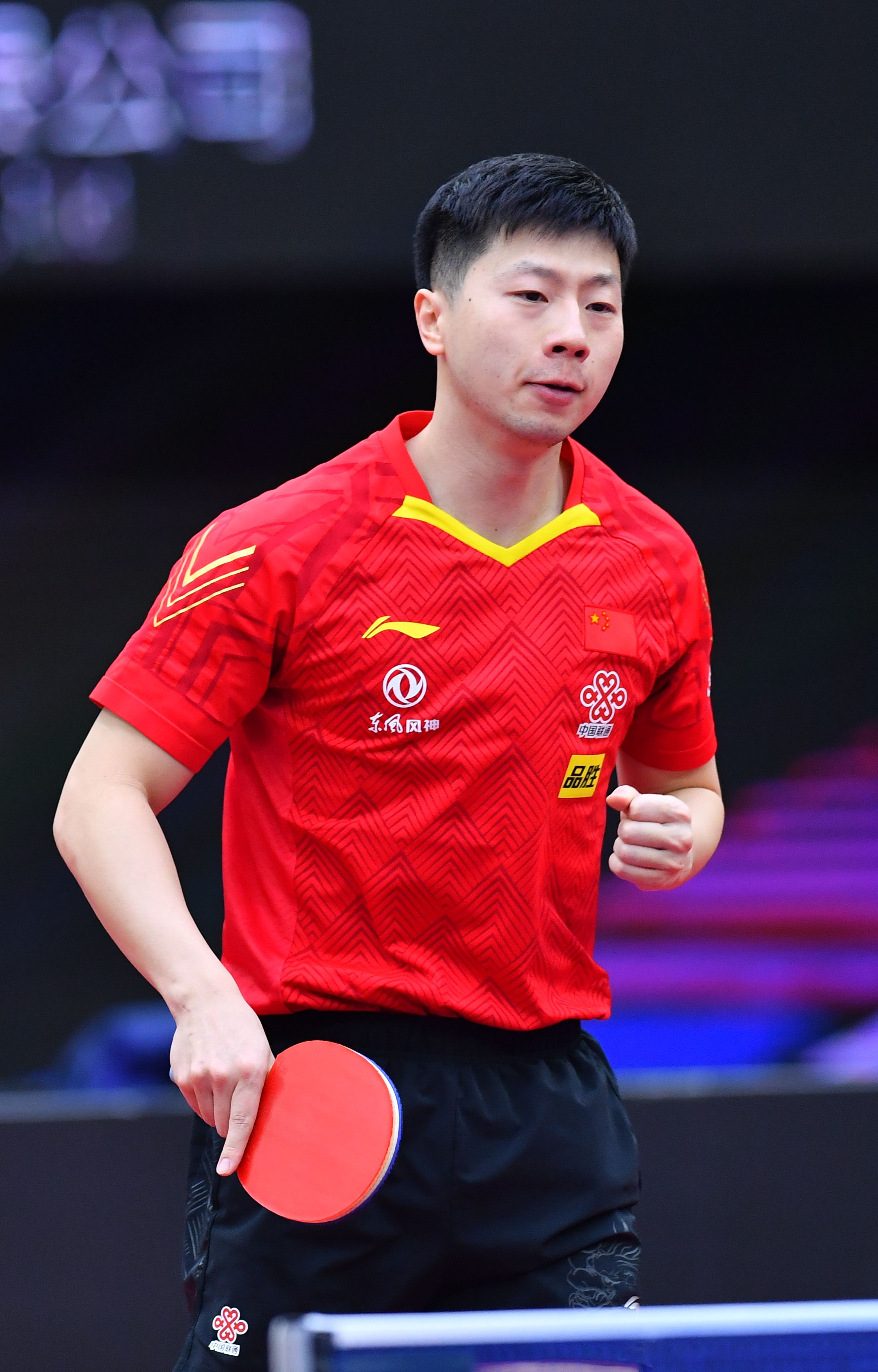 与切入因此 与切入因此