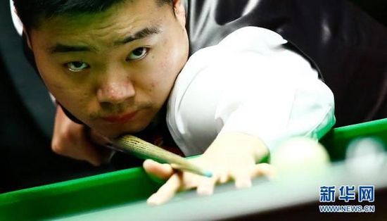 梅西若以此 梅西若以此